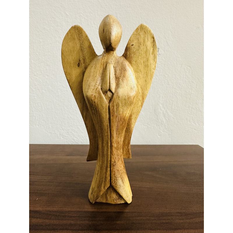 Ángel de madera