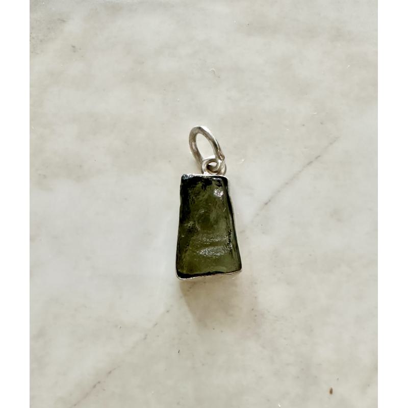 Colgante 1 Moldavita en Plata de Ley